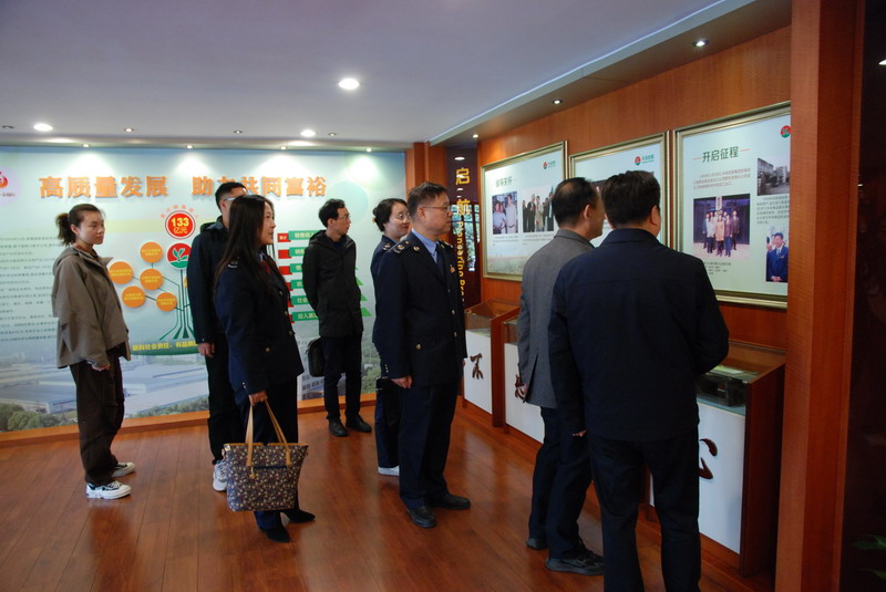 20240321民建紹興市直新興三支部聯合市稅務一分局開展“知企行”調研_調整大小.jpg