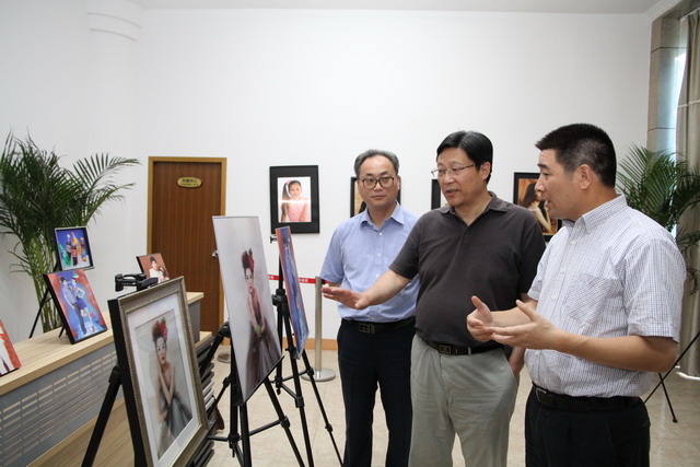 四維影像成果助推傳統絲綢企業轉型升級