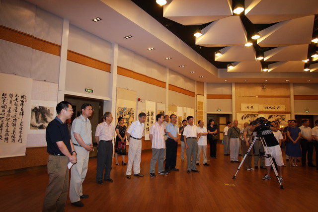 省委會舉辦慶祝中國共產(chǎn)黨成立90周年會員書畫攝影作品展