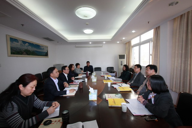 省委統(tǒng)戰(zhàn)部常務(wù)副部長(zhǎng)徐宇寧一行走訪民建省委會(huì)機(jī)關(guān)
