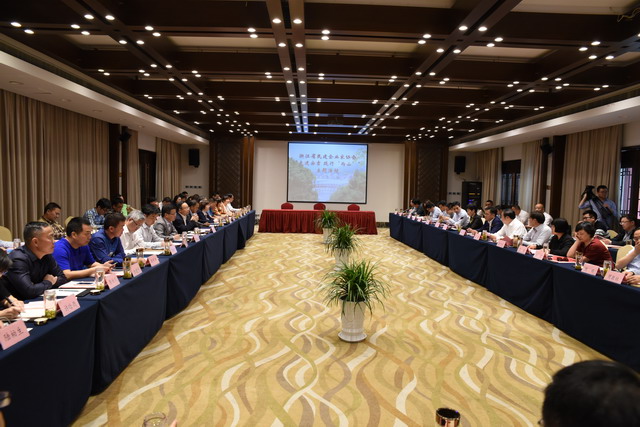 陳小平主委率民建企業(yè)家走進安吉踐行“兩山”理論