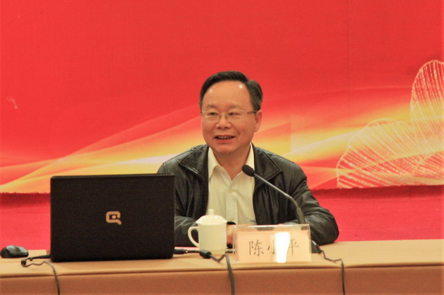 陳小平應邀向來杭投資企業(yè)（商會）傳達全國兩會精神