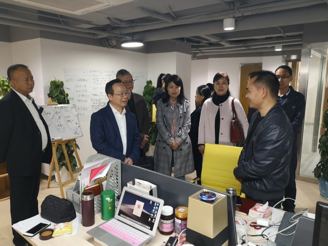 陳小平主委帶隊開展基層治理課題調研