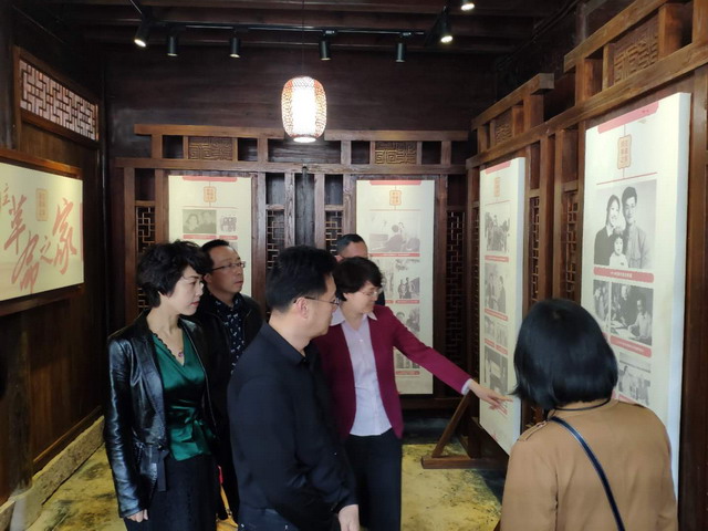 民建中央宣傳部長蔡玲一行來金調研