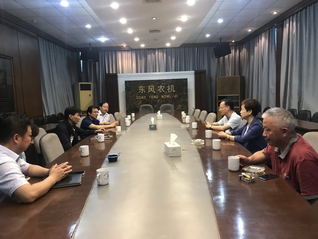 省市民建領(lǐng)導(dǎo)赴會(huì)員企業(yè)常州東風(fēng)農(nóng)機(jī)集團(tuán)考察調(diào)研