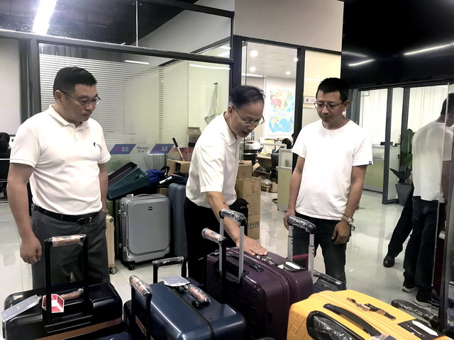 計勇強帶隊赴杭州走訪青企委會員企業